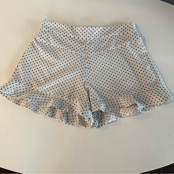 Polka Dot Ruffle Hem Women's Shorts - Picture 1 of 4